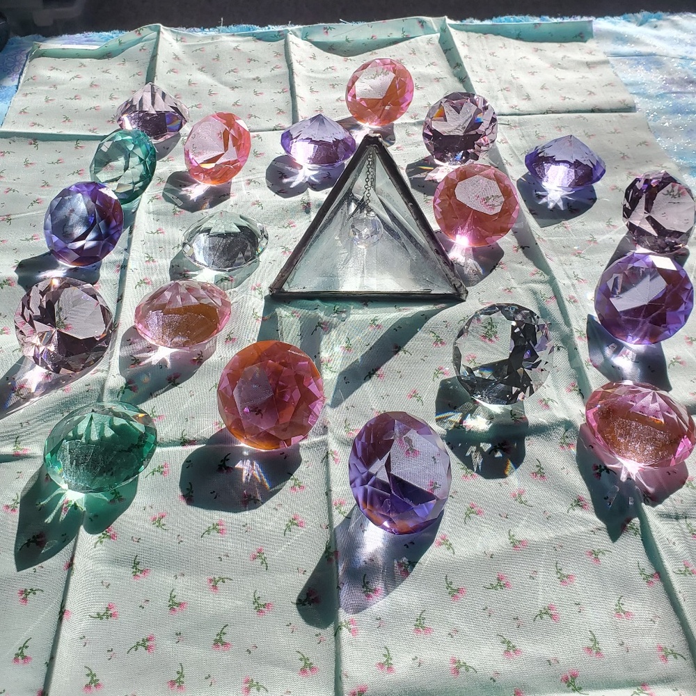 20 oversized fake crystal diamond jewel paperweights, great condition